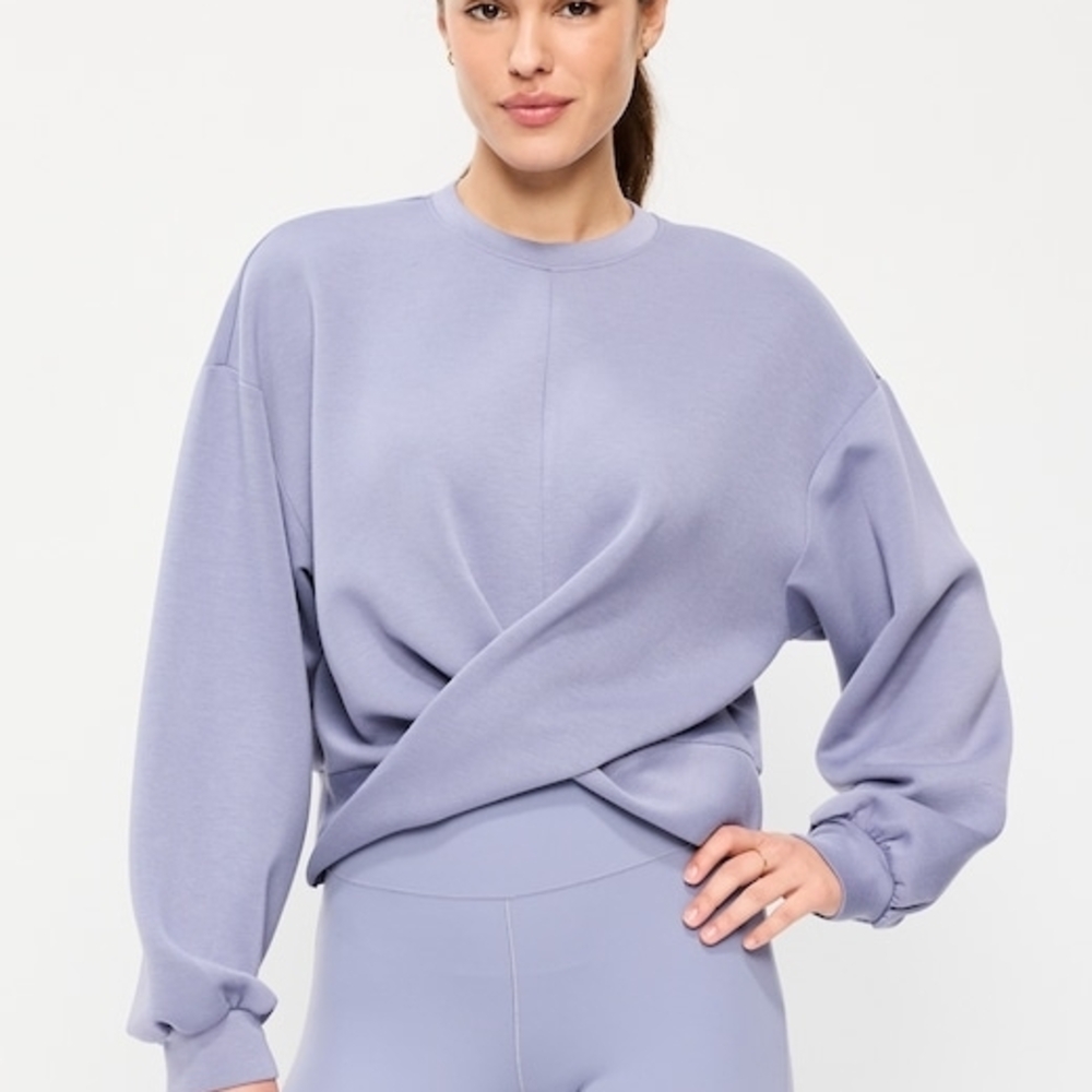 Bounce Fleece Twist-Front Top in Lunar Path
